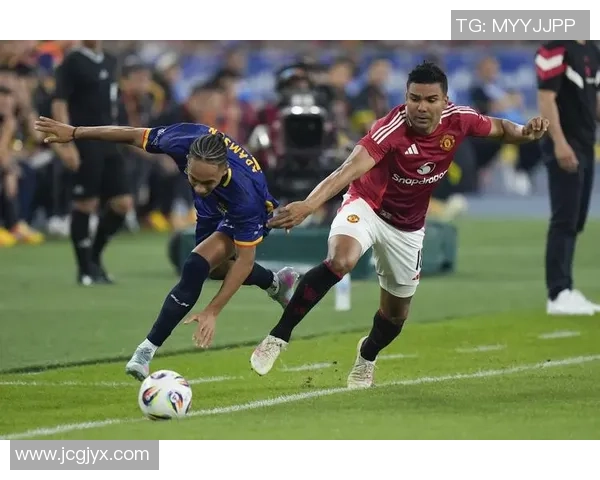 足球明星风采大赏多位球星经典瞬间精彩合集